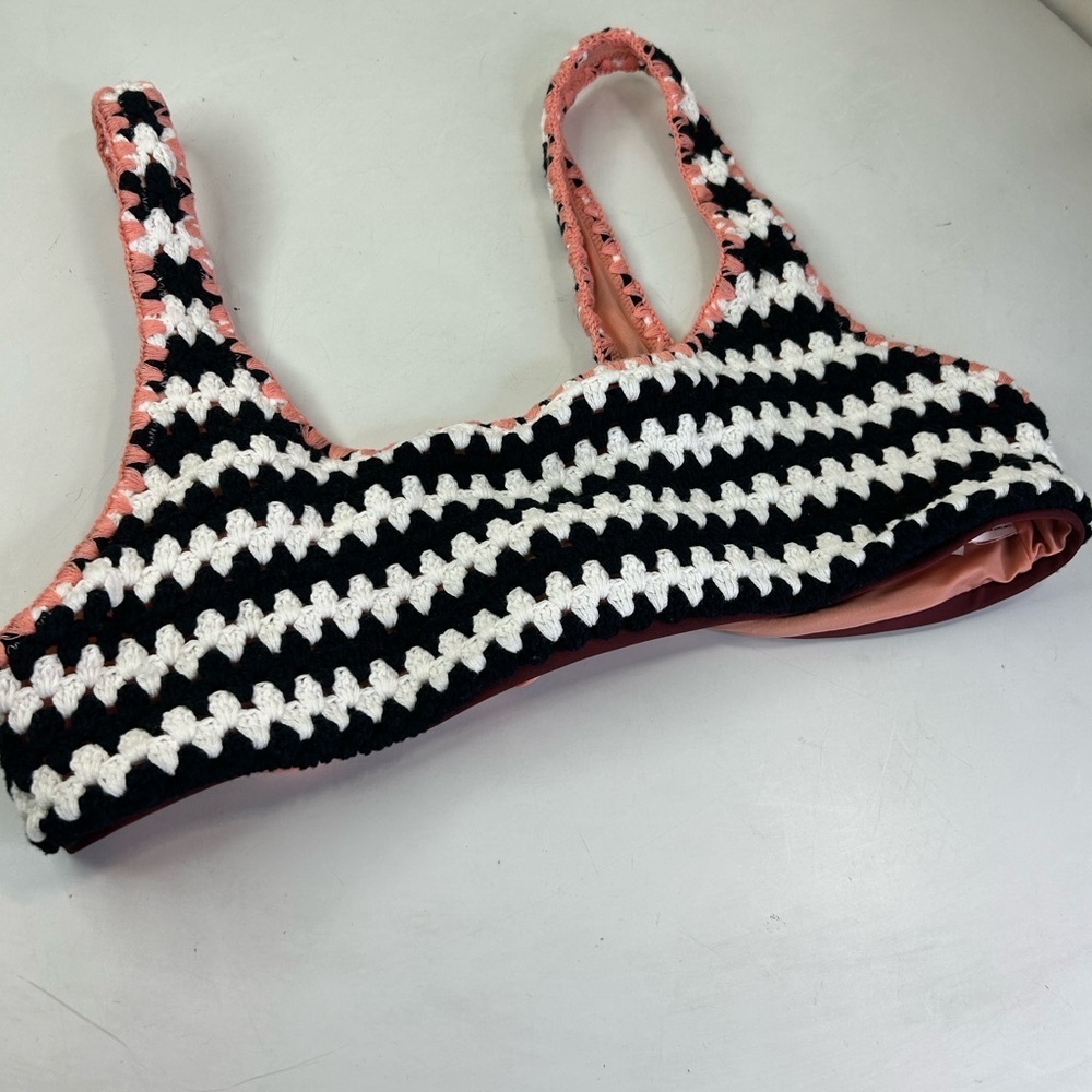 New The Upside Anthropologie Crochet Bikini Top Black White Peach Size Large
